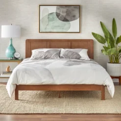 Lifestorey Queen Larkin Faux Rattan Panel Platform Bed